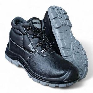 Elite Heavy-Duty SB Leather Safety Boots – Ultimate Industrial Protection. All-Day Comfort Mid-Cut Safety Boots, Supportive SB Work Gear. Built for the Toughest Sites