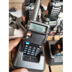 Baofeng UV-5R Long-Range Dual-Band Handheld Two-Way Radio Walkie Talkie for Security Personnel Outdoor Enthusiasts