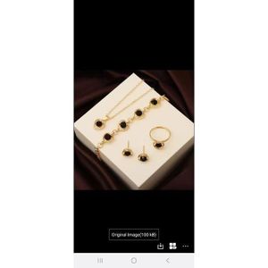 Amour Women / Ladies Valentine Jewelry Gift Set 4pc Necklace, Earrings, Ring & Bracelet Ideal for gifting girlfriends, wives, fiancées, or special loved ones Suitable for dates, parties, weddings, or formal events or for Valentine’s Day anniversaries