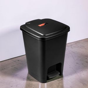 30 Litres Black Hard Plastic Large Capacity User Friendly Step Pedal Garbage Waste Dust Bin