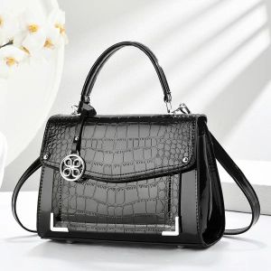 Classic cross body sling bag for ladies