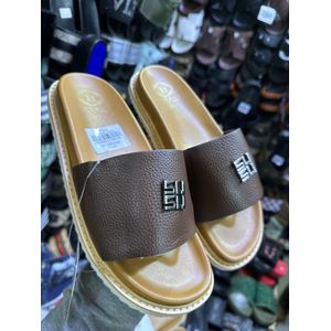 Men Slides leather and rubber sole 