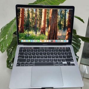 Apple Macbook Pro M1 2020 8gb Ram 256gb SSD 13.3inch(2560x1600) Cycle Count 38, 95% Battery Health
