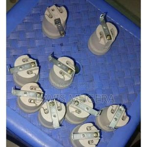 Ceramic Lamp Cap Screw Brooder Lamp Holder -10pcs