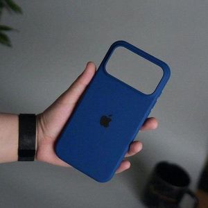 iPhone 17 Pro Max Original Silicone Case/Cover