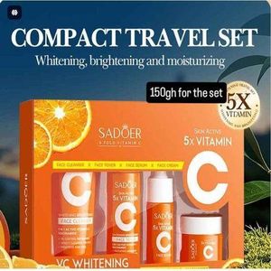 SADOER 5x Vitamin C Compact Travel Set for whitening, brightening, and moisturizing.