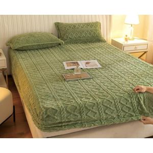Green Jacquard Sherpa Fleece Fitted Mattress Cover Set (6x6)