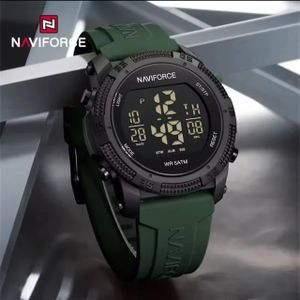 Naviforce Men’s Sports Watch with Chronograph, Date Display & Silicone Strap