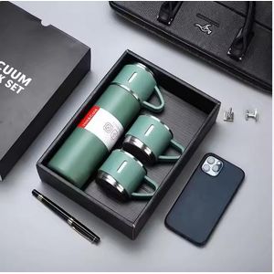 Unbreakable Stainless Steel Thermocup Gift Pack – 500ml Flask + 2 × 130ml Cups with Gift Bag