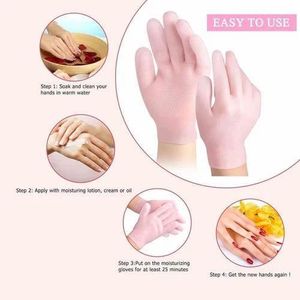 Silicone moisturizing hand gloves
