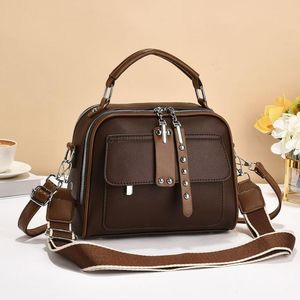 LADIES HANDBAG