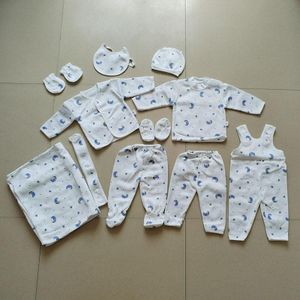 Lucky Star 11 Pieces Unisex New Born Baby Receiving Set- White