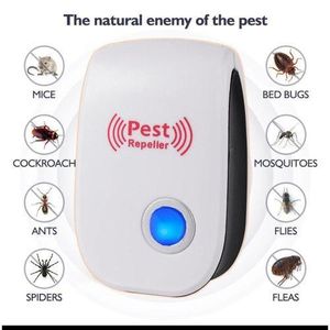 Ultrasonic Pest Repeller 6 Packs, Pest Repellent Ultrasonic Plug In, Repellent Indoor for Roach Killer Indoor Infestation, Mouse, Ant, Spider, Bug, Mosquito and