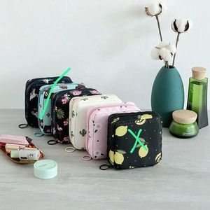 Women Portable Sanitary Pads Storage Pouch