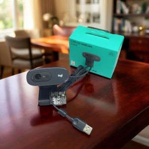 Logitech C270 Professional Video Conferencing Clear Video Crystal Clear Built-in Microphone Mic Video Calling Streaming Laptop, Desktop, Computer Webcam Web Camera