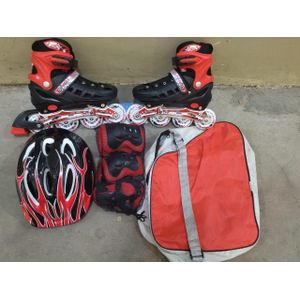 Full Kit Set Roller Skates Shoes Rubber Wheels Skating Shoes with Helmet and Protective Guards