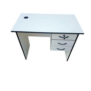 Office Desk – Compact Workspace for Home or Office Use