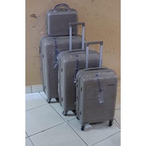 4 in 1 luxurious unbreakable suitcase 