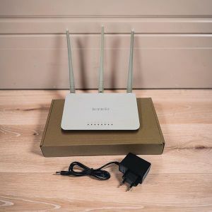 tenda F3 High Performance Homes Or Offices REFURBISHED China Used & Imported 100% Working & Tested 300Mbps Wireless Wifi Router