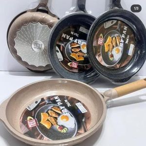 HEAVY GAUGE granite frying pan