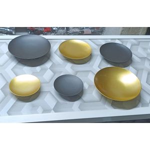 Round Metal Decorative Display Tray Set – Modern Serving & Home Décor Plates (Set of 6)