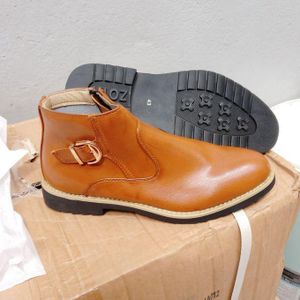 Mens Trendy Boots.