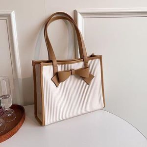 Bowtie tote bag white with brown