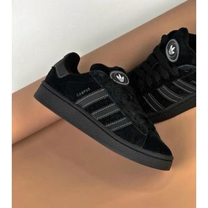 Adidas Black campus 