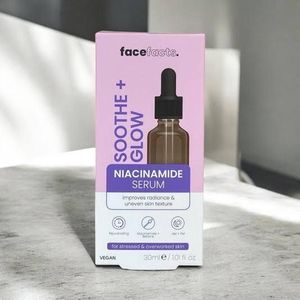 FaceFacts Soothe + glow niacinamide serum 
