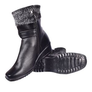 Flat Ankle Boots for Ladies in Nairobi Kenya.