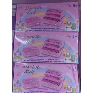 Danielle Bell Makeup Kit Professional Beauty Set Non Toxic Safe Cosmetic Collection for Face Eyes and Lips Complete Makeup Kit for Beginners and Professionals with Essential Beauty Tools