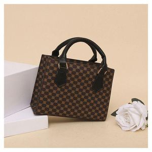 S018 Black Retro Square Women's Bag Cross-Body Bags 