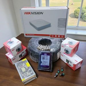 Hikvision 4CH DVR Kit with 4 HD 2MP Smart Hybrid Light Cameras, Voice Recording, 500GB Hard Drive & 50M High Quality RG59 Cable Complete Home CCTV System Kit