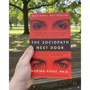 Books The Sociopath Next Door  by Martha Stout (Author)