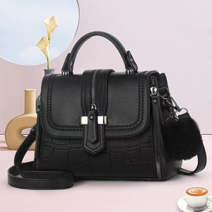 Fashion Choice Pu leather shoulder sling bag 