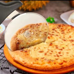 Stainless Steel Pizza Cutter Wheel – Sharp Pizza Slicer Kitchen Tool