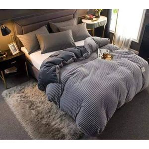 Best Quality TC BRAND Velvet Duvet 6x7 Set with 2 Pillowcases, 1 Bedsheet, Soft Warm Luxury Bedding for Comfortable Sleep, Durable and Stylish Home Bedroom Essential