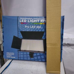 Pro LED U600 600 Bulbs Studio LED Panel Lighting Kit with Adjustable Color Temperature 3200K–6500K and Tripod for Content Creators