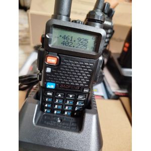 Baofeng UV-5R Dual-Band Handheld Walkie Talkie Two-Way Radio VHF UHF Amateur Emergency Outdoor Communication Device