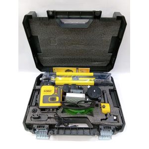 Dewalt 16-line 3D green beam laser level kit 