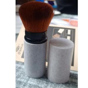 traveling mini make up brush 