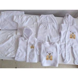  8PCS UNISEX NEWBORN BABY RECEIVING SET