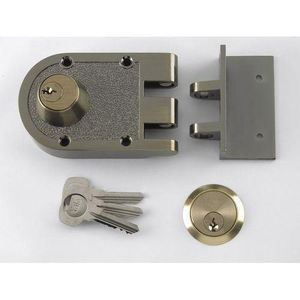 Yale Rimlock Deadlock Door Lock