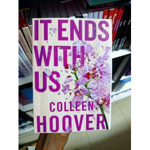 It Ends with Us – A Powerful Contemporary Romance Novel