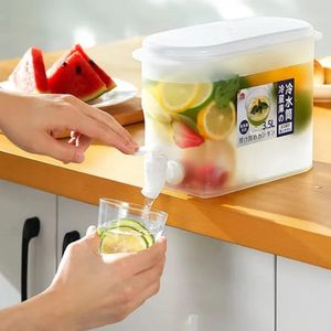 3.5L table top / fridge container with dispenser tap