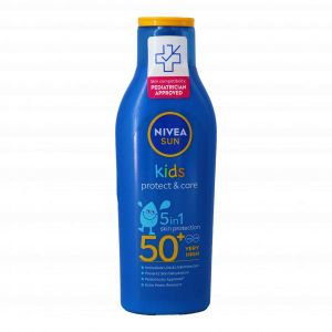 NIVEA SUN Kids Protect & Care Lotion SPF 50+ 200ml – Extra Water-Resistant Sunscreen for Children's Delicate Skin, Reduces Risk of Sun Allergies, 77% Biodegradable Formula