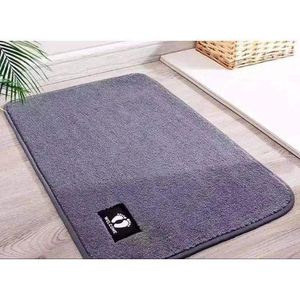Quality Welcome Door Mat – Non-Slip Entrance Floor Mat Designed to trap dust, dirt, and moisture before it enters your house. Perfect for placing at the entrance, doorway, hallway, Stylish “Welcome” design adds a warm inviting touch to your home décor.