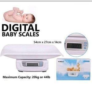 Digital baby scales