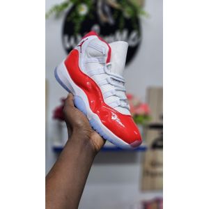 MEN SNEAKER J11 WHITE /RED