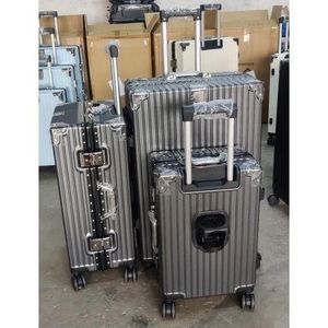 3 IN 1 Unbreakable LAXURIOUS SUTCASE